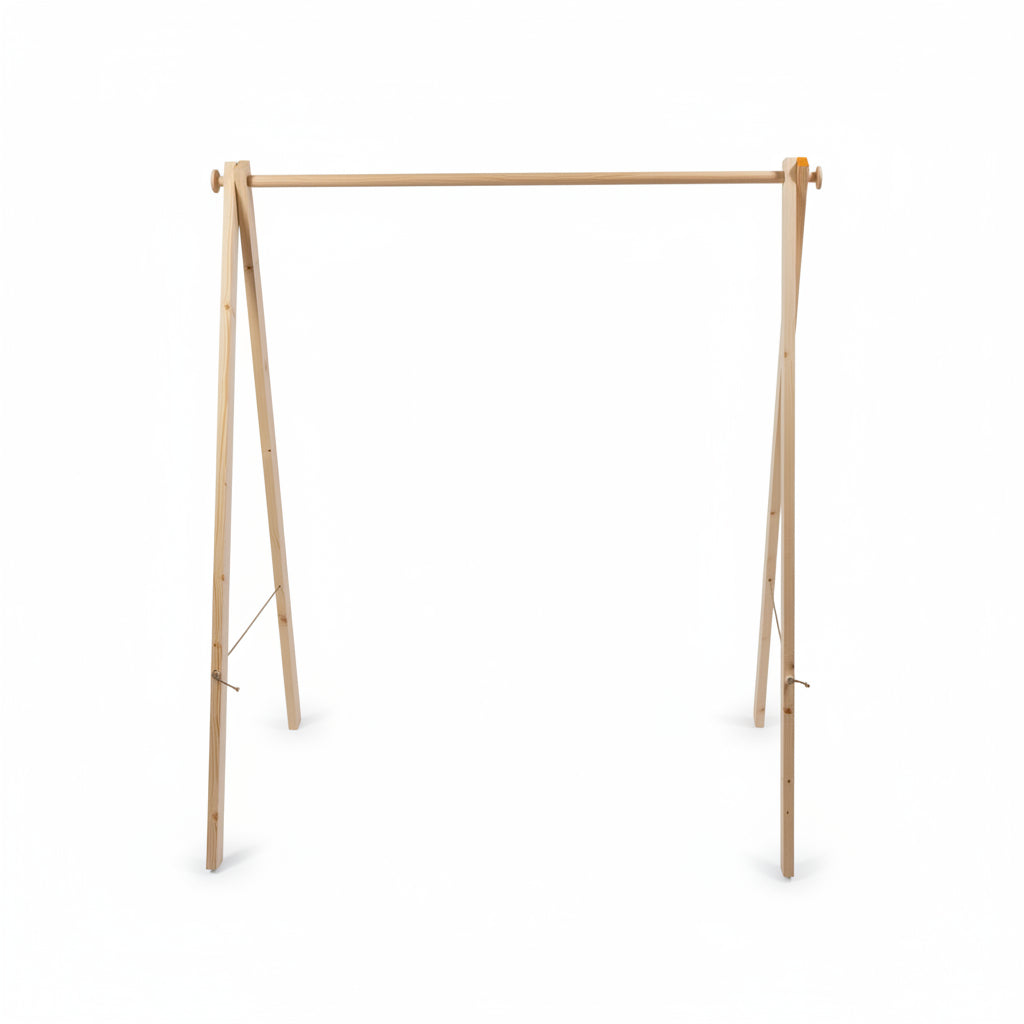 Colgador de móviles / Gimnasio Montessori